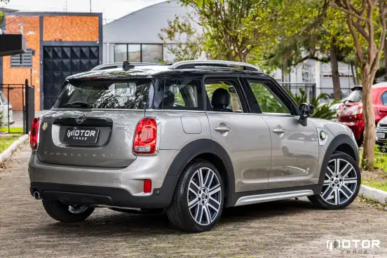 MINI-COUNTRYMAN-2019