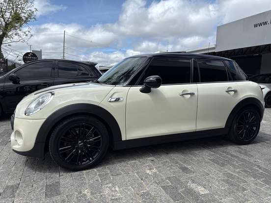 MINI-COOPER-2015