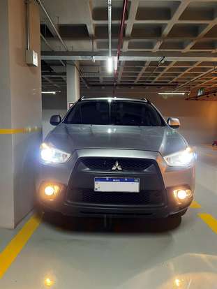 MITSUBISHI-ASX-2011
