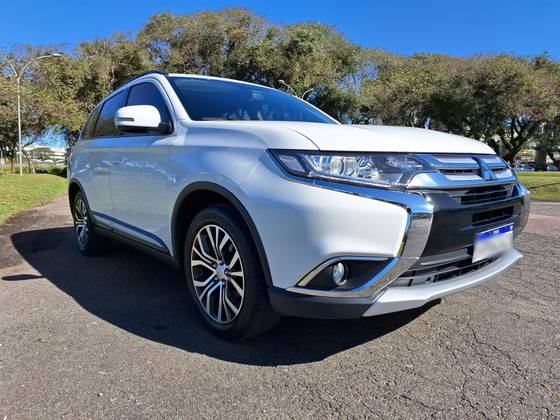 MITSUBISHI OUTLANDER 2.0 16V GASOLINA 4P AUTOMÁTICO