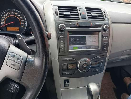 TOYOTA-COROLLA-2013