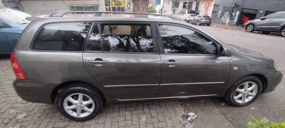 TOYOTA FIELDER 1.8 16V GASOLINA 4P AUTOMÁTICO