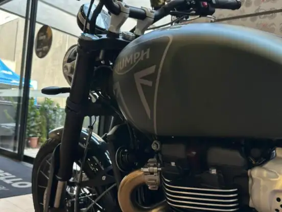 TRIUMPH-BONNEVILLE SCRAMBLER 1200 X TRIUMPH-BONNEVILLE SCRAMBLER 1200 X-2025