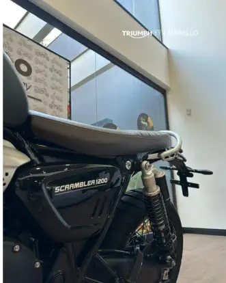 TRIUMPH-BONNEVILLE SCRAMBLER 1200 X-2025