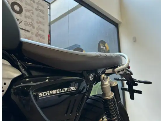 TRIUMPH-BONNEVILLE SCRAMBLER 1200 X TRIUMPH-BONNEVILLE SCRAMBLER 1200 X-2025