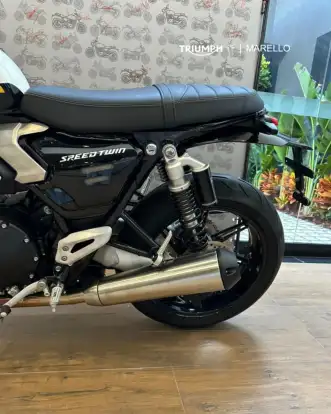 TRIUMPH-SPEED TWIN-2025