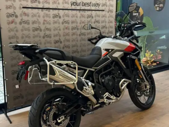 TRIUMPH-TIGER 900 RALLY PRO TRIUMPH-TIGER 900 RALLY PRO-2025