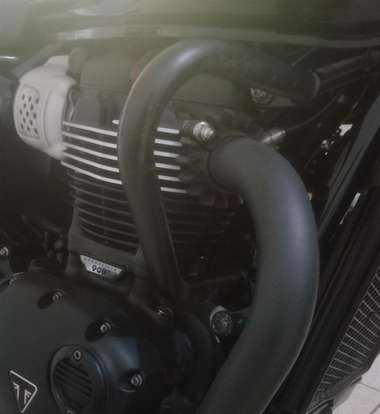 TRIUMPH-BONNEVILLE T100 BLACK 900-2019
