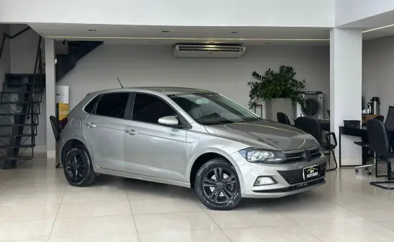 VOLKSWAGEN POLO 1.0 200 TSI COMFORTLINE AUTOMÁTICO