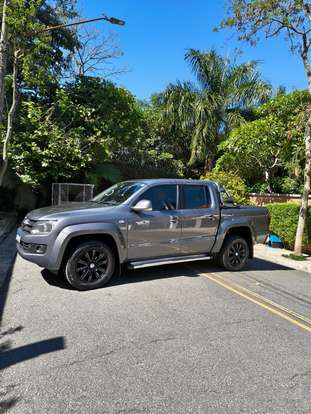 VOLKSWAGEN-AMAROK-2013