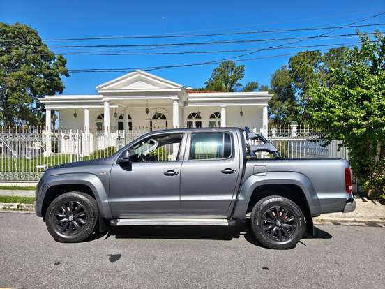 VOLKSWAGEN-AMAROK-2013