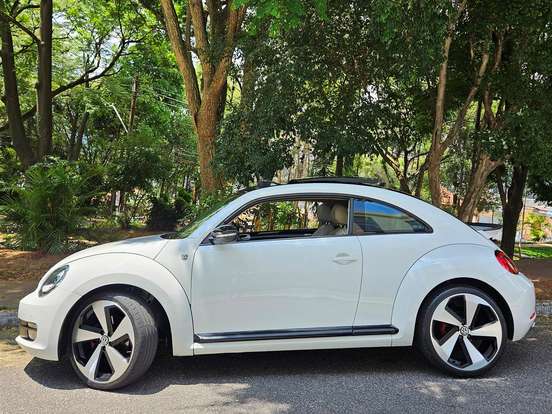 VOLKSWAGEN-FUSCA-2.0 TSI 16V GASOLINA 2P AUTOMÁTICO VOLKSWAGEN-FUSCA-2013
