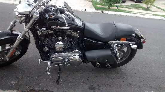 HARLEY-DAVIDSON-SPORTSTER 1200 CUSTOM-2012