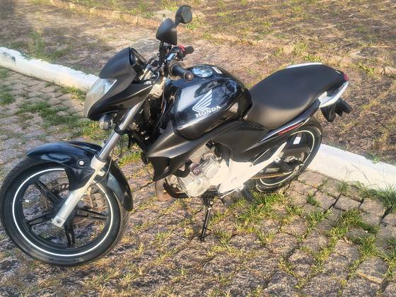 HONDA CB 300R 