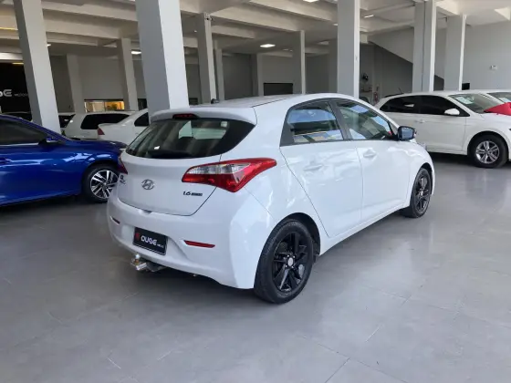 HYUNDAI HB20 1.6 COMFORT STYLE 16V FLEX 4P MANUAL HYUNDAI HB20 1.6 COMFORT STYLE 16V FLEX 4P MANUAL