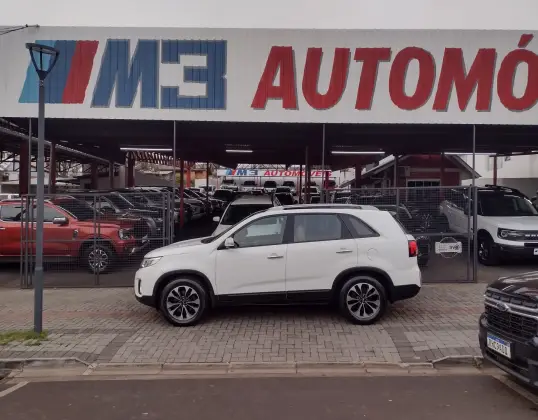 KIA SORENTO 2.4 16V GASOLINA EX AUTOMÁTICO KIA SORENTO 2.4 16V GASOLINA EX AUTOMÁTICO