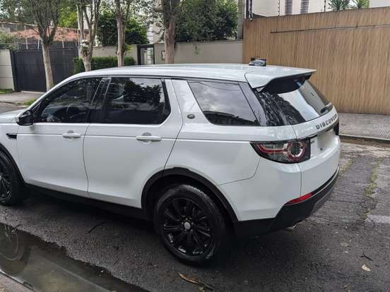 LAND ROVER-DISCOVERY SPORT-2.0 16V SI4 TURBO GASOLINA SE 4P AUTOMÁTICO LAND ROVER-DISCOVERY SPORT-2018