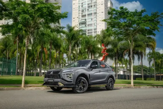 MITSUBISHI ECLIPSE CROSS 1.5 MIVEC TURBO GASOLINA HPE-S BLACK S-AWC CVT MITSUBISHI ECLIPSE CROSS 1.5 MIVEC TURBO GASOLINA HPE-S BLACK S-AWC CVT