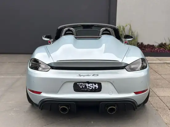 PORSCHE-718-2024