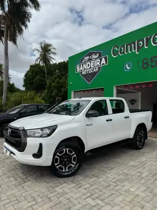 TOYOTA-HILUX-2.8 D-4D TURBO DIESEL CD POWER PACK 4X4 MANUAL TOYOTA-HILUX-2022