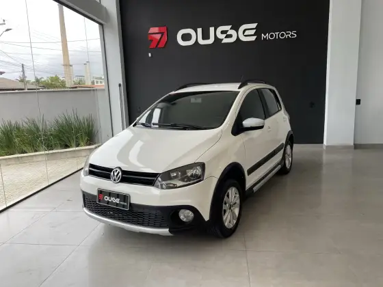 VOLKSWAGEN FOX 1.6 MI 8V FLEX 4P MANUAL VOLKSWAGEN FOX 1.6 MI 8V FLEX 4P MANUAL