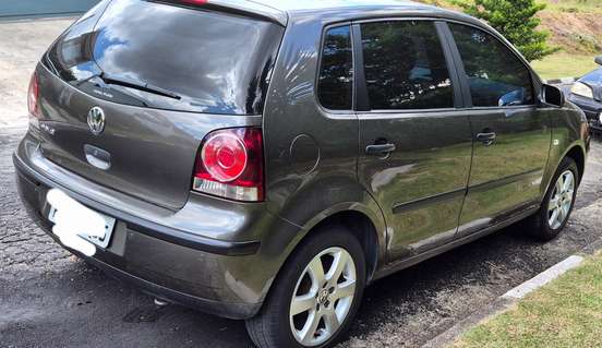VOLKSWAGEN-POLO-2008