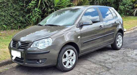 VOLKSWAGEN-POLO-2008