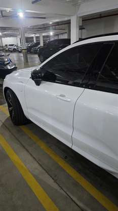 VOLVO-XC60-2024