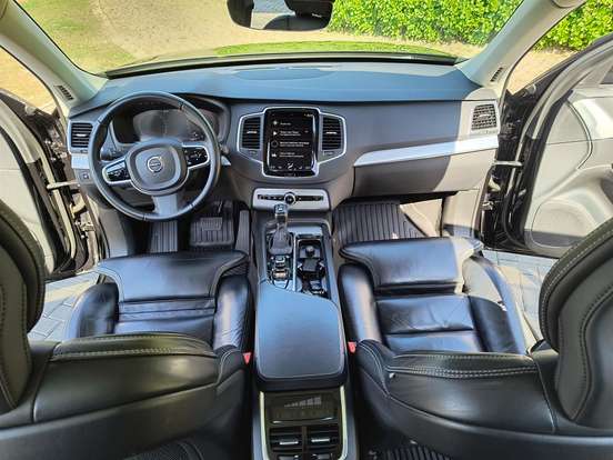 VOLVO-XC90-2.0 T6 GASOLINA MOMENTUM AWD GEARTRONIC VOLVO-XC90-2018