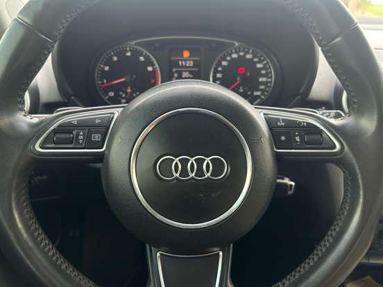 AUDI-A1-2014