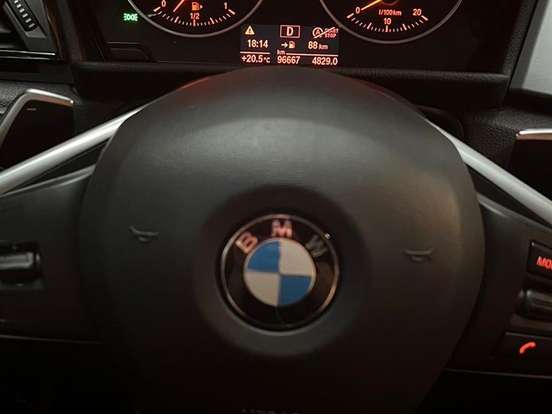 BMW-220i-2.0 CAT GP 16V TURBO ACTIVEFLEX 4P AUTOMÁTICO BMW-220i-2015