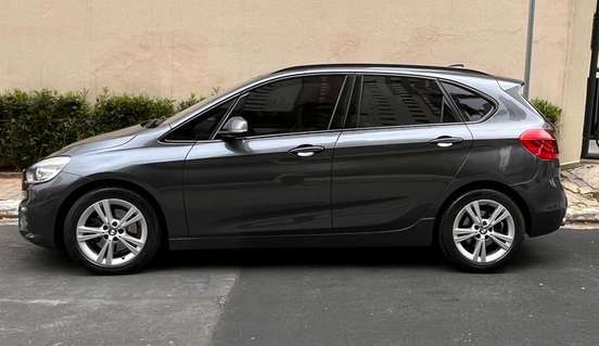 BMW-220i-2015