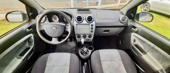 FORD-FIESTA-2008