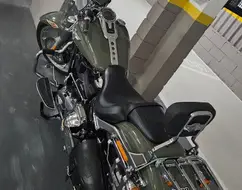 HARLEY-DAVIDSON SOFTAIL FAT BOB 114 HARLEY-DAVIDSON SOFTAIL FAT BOB 114