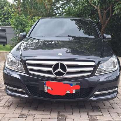 MERCEDES-BENZ-C 180-2011