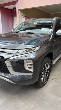MITSUBISHI PAJERO SPORT 2.4 16V MIVEC TURBO DIESEL HPE-S AWD AUTOMÁTICO