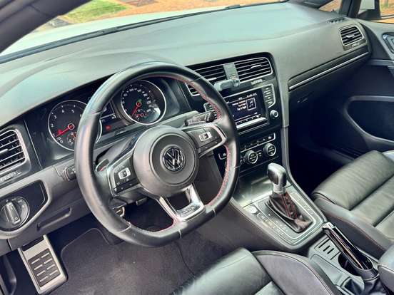 VOLKSWAGEN-GOLF-2.0 TSI GTI 16V TURBO GASOLINA 4P AUTOMÁTICO VOLKSWAGEN-GOLF-2014