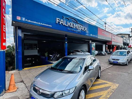 HONDA CIVIC 1.8 LXS 16V FLEX 4P AUTOMÁTICO