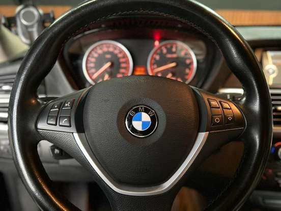 BMW-X5-3.0 I6 TURBO GASOLINA XDRIVE35I AUTOMÁTICO BMW-X5-2012