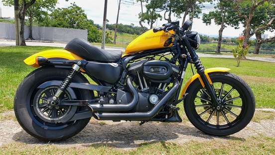 HARLEY-DAVIDSON-SPORTSTER IRON 883-2011