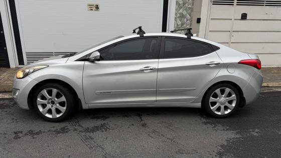 HYUNDAI ELANTRA 1.8 GLS 16V GASOLINA 4P AUTOMÁTICO