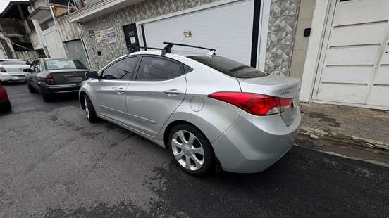 HYUNDAI-ELANTRA-1.8 GLS 16V GASOLINA 4P AUTOMÁTICO HYUNDAI-ELANTRA-2012