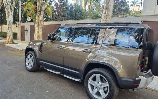 LAND ROVER-DEFENDER-2.0 P300 GASOLINA 110 SE AWD AUTOMÁTICO LAND ROVER-DEFENDER-2021