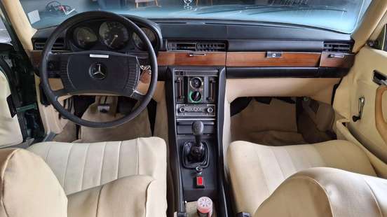 MERCEDES-BENZ-280 S-1974