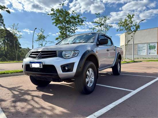 MITSUBISHI-L200 TRITON-2012