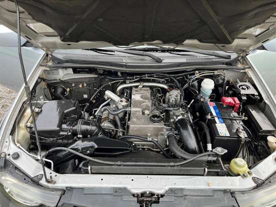 MITSUBISHI-L200 TRITON-2012