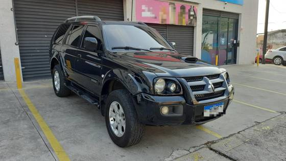 MITSUBISHI PAJERO SPORT 3.5 HPE 4X4 V6 24V FLEX 4P AUTOMÁTICO