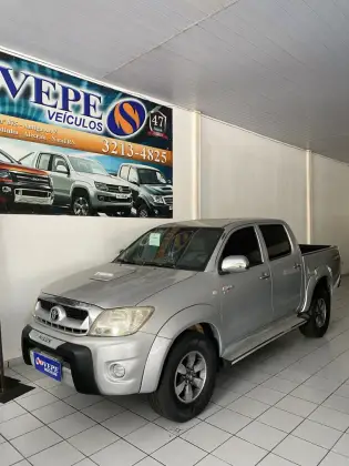 TOYOTA HILUX 2.5 STD 4X4 CD 16V TURBO DIESEL 4P MANUAL TOYOTA HILUX 2.5 STD 4X4 CD 16V TURBO DIESEL 4P MANUAL