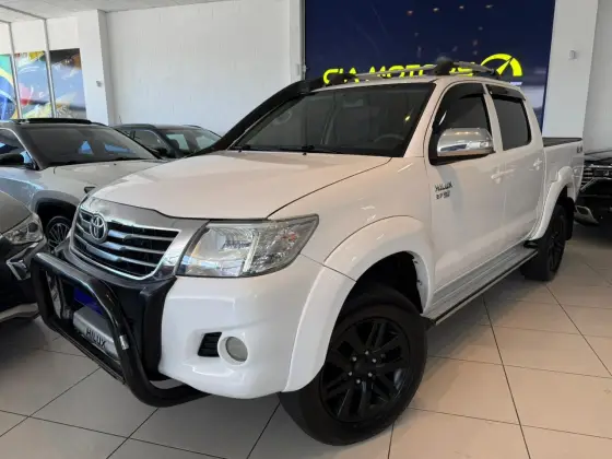 TOYOTA HILUX 2.7 SRV 4X4 CD 16V FLEX 4P AUTOMÁTICO