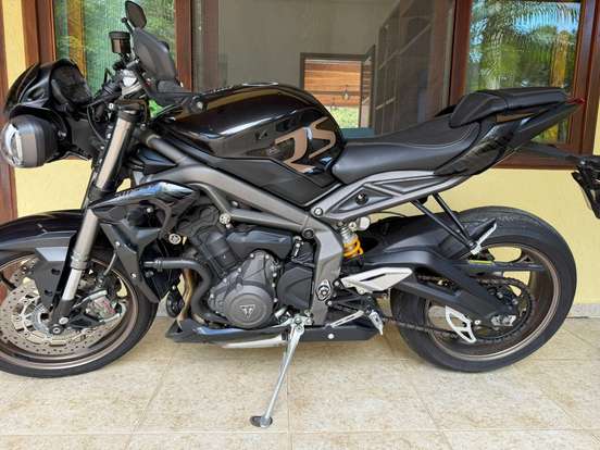 TRIUMPH-STREET TRIPLE 765 RS-2022